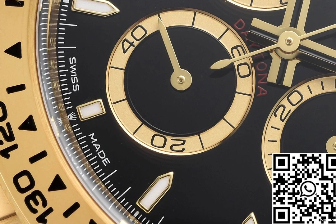 Black Cosmograph Daytona Factory Rolex M126518 Clean Bezel 0411